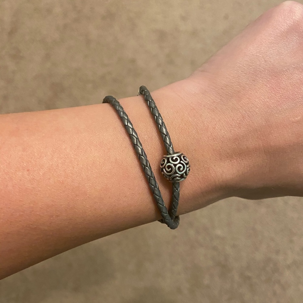 Pandora Gray leather bracelet with one charm